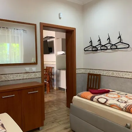 Gracia شقة بوتينْتْسِ