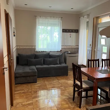 Apartament Gracia *