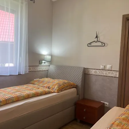 Gracia Apartment