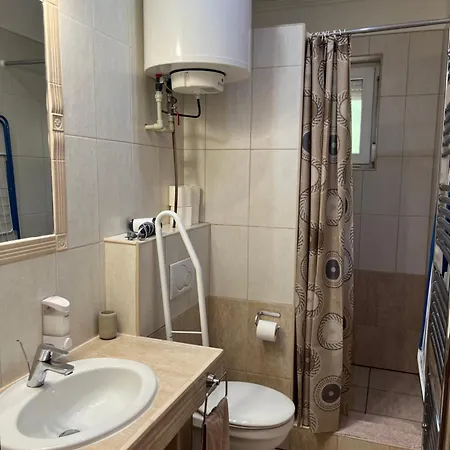 Gracia شقة بوتينْتْسِ