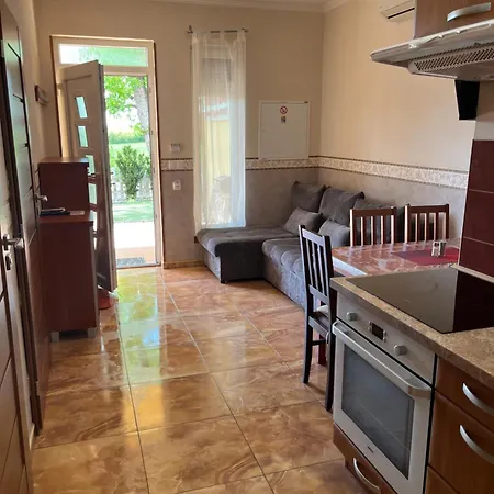 Apartment Gracia Patince